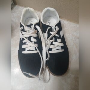 Women's No Boundaries Sneakers